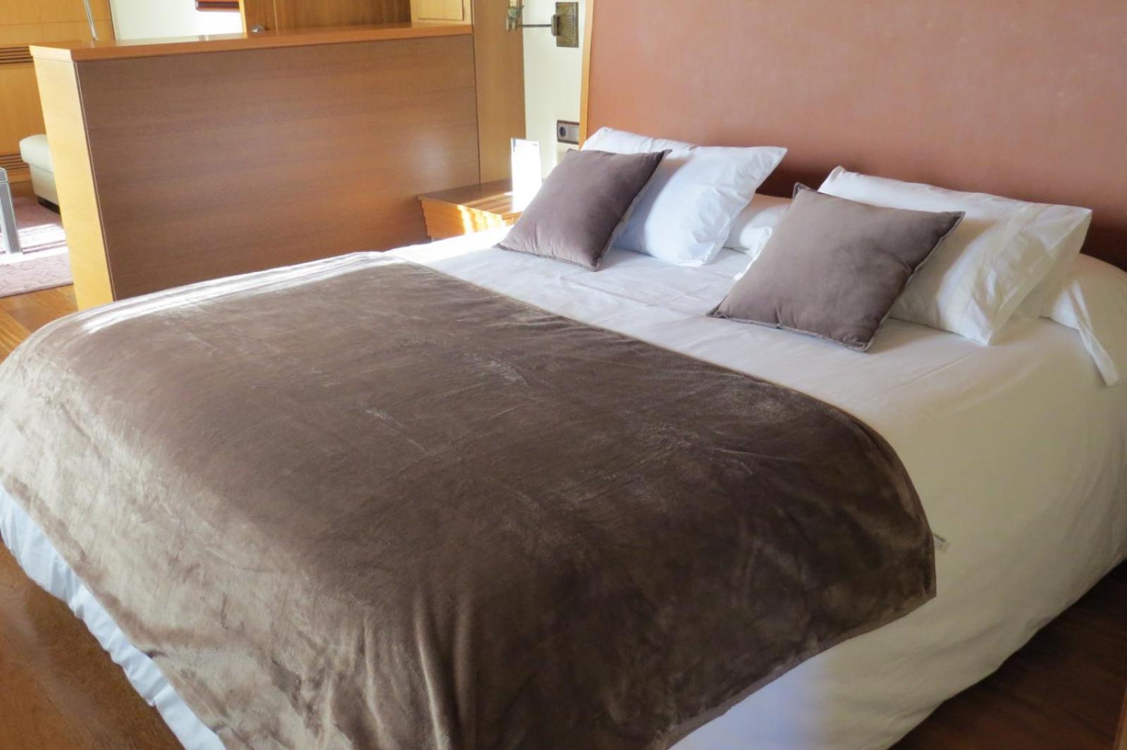Hotel Rios San Adrian  Bagian luar foto
