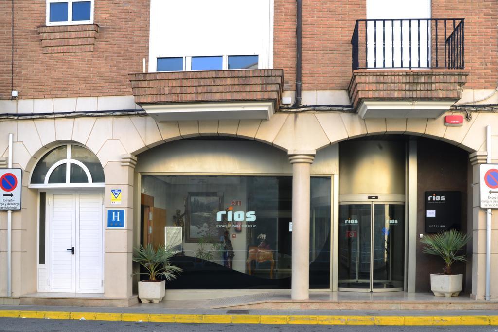 Hotel Rios San Adrian  Bagian luar foto